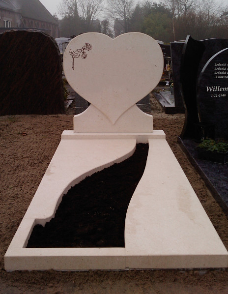 Grafsteen Belgisch hardsteen